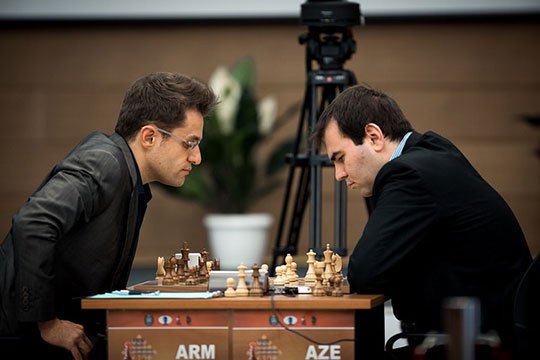 Aronian, FİDE Adaylar Turnuvası’nda Mamedyarov ile beraberlik oynadı