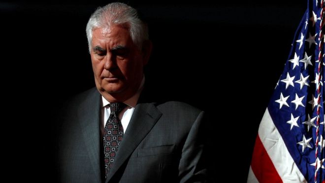 Trump, ABD Dışişleri Bakanı Tillerson’u görevden aldı