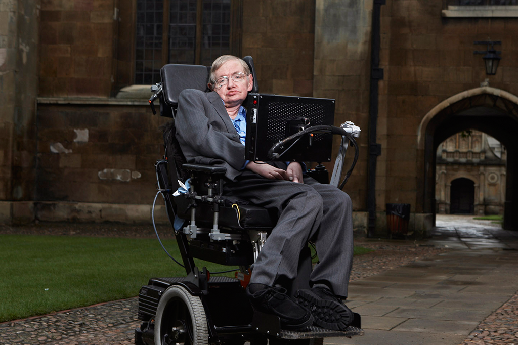 Dünyaca ünlü fizikçi Stephen Hawking hayatını kaybetti