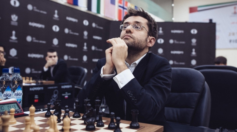 Aronian “GRENKE Chess Classic” turnuvası Azerbaycanlı satrançıyı yendi