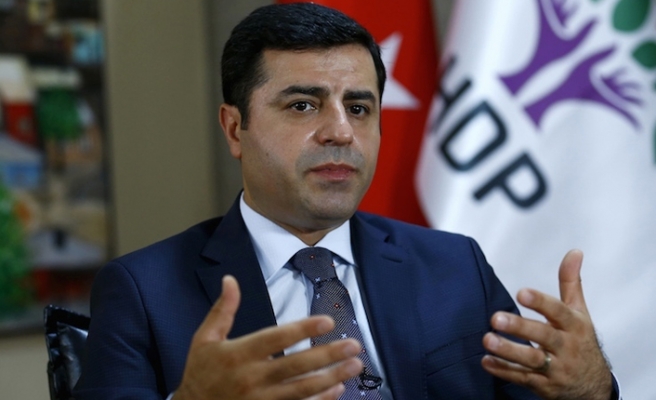 Demirtaş: 15 binden fazla Kürt aktivist cezaevinde bulunuyor