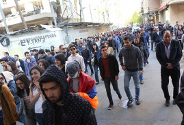 Ermenistan başkentinde protestolar devam ediyor