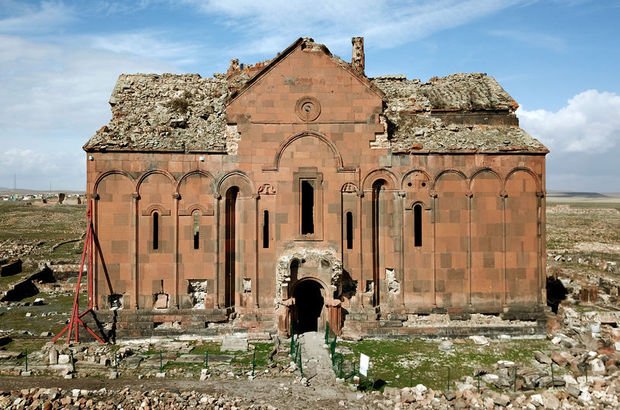 Tarihi Ani Katedrali restore edilecek