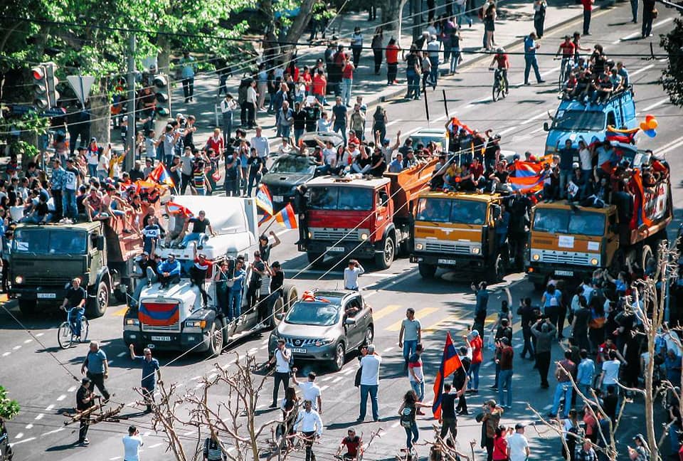 Ermenistan’da protesto eylemleri durduruldu