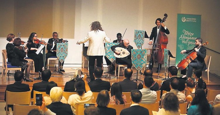 “Sultan Bestekarlar” ile ünlü Ermeni besteci Ara Dinkjiyan Washington'da konser verdi