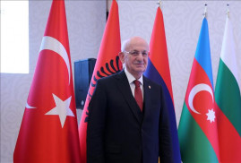 Թուրքիայի մեջլիսի նախագահ. «Ղարաբաղյան խնդրի լուծման համար պետք է կտրուկ քայլեր իրականացվեն»
