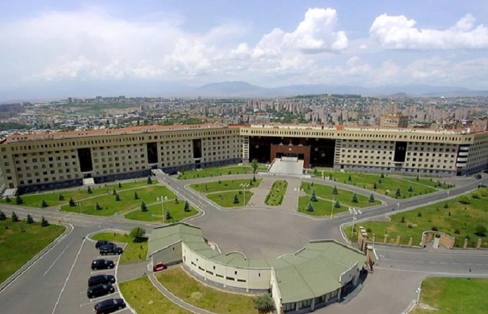 Ermenistan Savunma Bakanlığı BT uzmanı askerler için yarışma ilan etti
