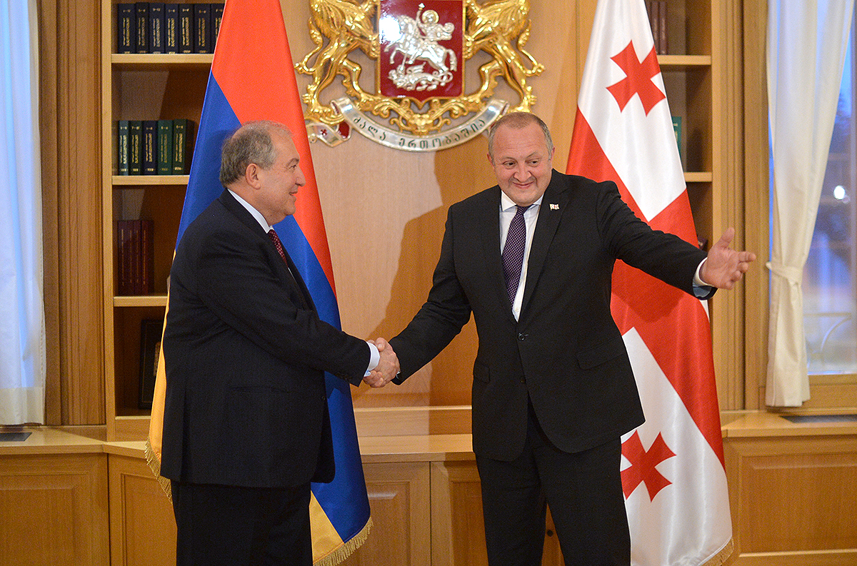 Ermenistan Cumhurbaşkanı Tiflis’te Georgi Margvelaşvili ile bir araya geldi