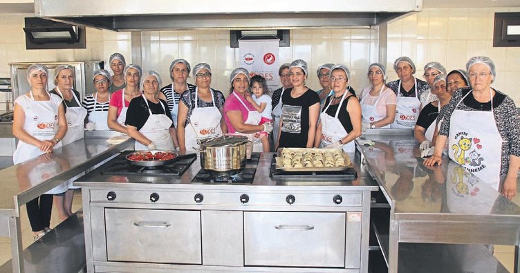 Vakıflı’da açılan kursta geleneksel lezzetler Ermeni ev hanımlarının ellerinde canlanacak