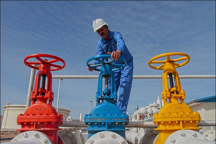 Ermenistan İran'dan daha fazla doğalgaz ithal edip tarifeleri gözden geçirme niyetinde