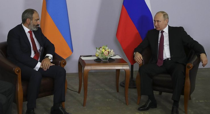Başbakan Paşinyan Moskova'ya gidiyor