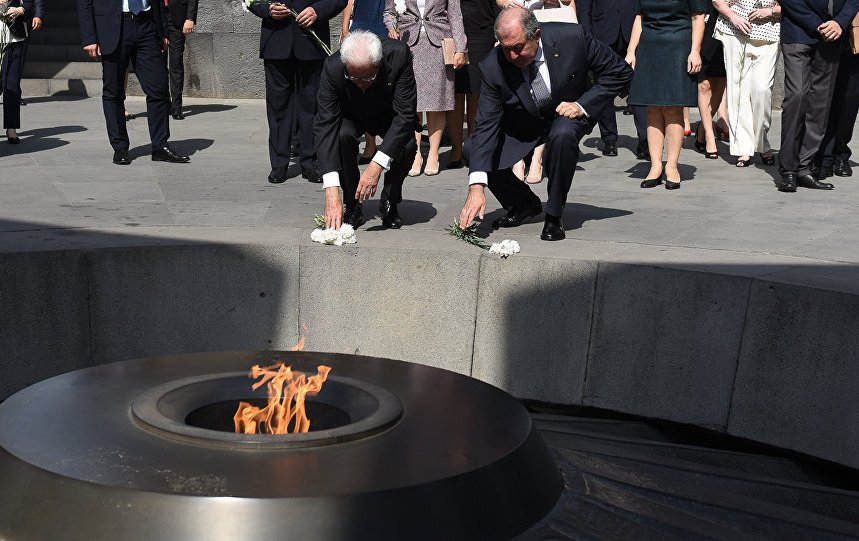 İtalya Cumhurbaşkanı Ermeni Soykırımı Kurbanları Anıtını ziyaret etti