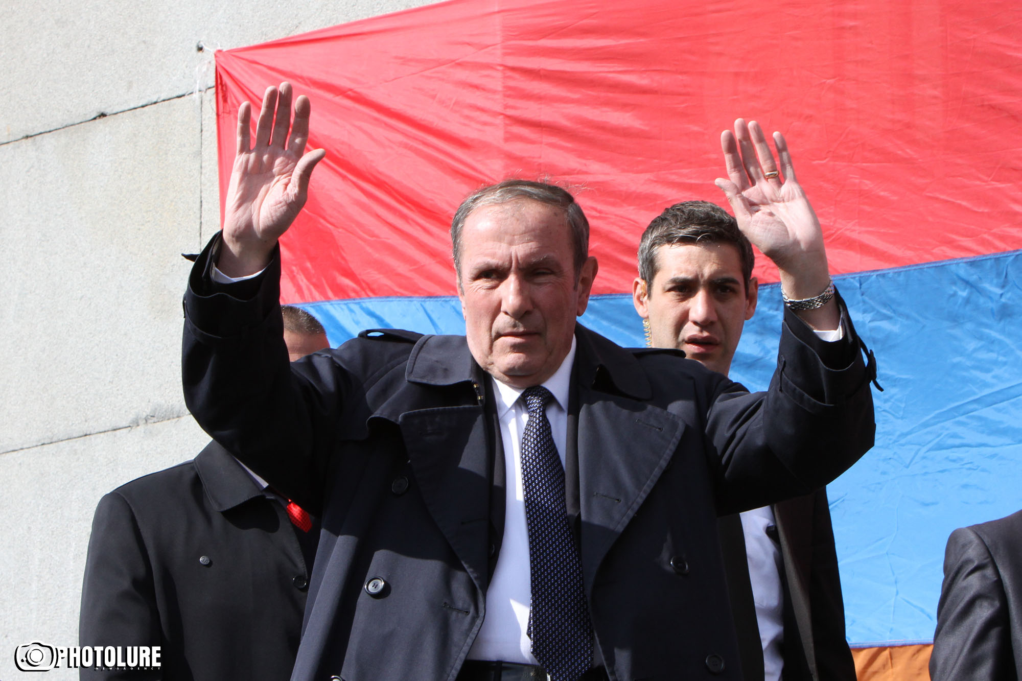 Ermenistan'ın ilk Cumhurbaşkanı Levon Ter-Petrosyan, 1 Mart olaylarına ilişkin tanıklık yapmaya hazır