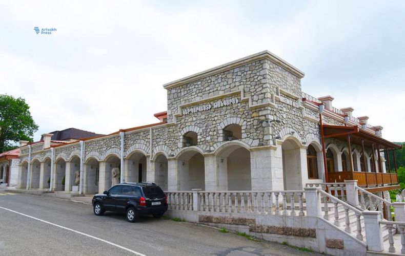 Karabağ Cumhuriyeti’nin Şuşi kenti Güzel Sanatlar Müzesi’ni 263 turist ziyaret etti
