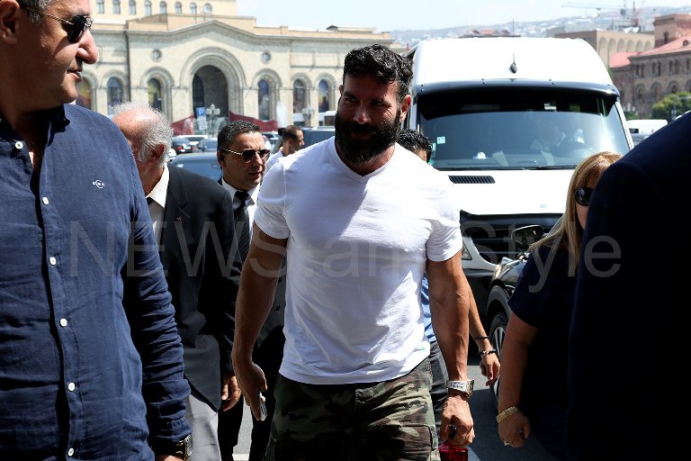 Nikol Paşinyan ile Dan Bilzerian görüşmesi neden gerçekleşmedi?