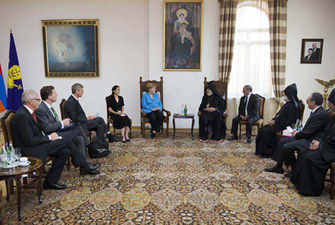Almanya Başbakanı ile Tüm Ermenileri Katolikosu neler konuştu?