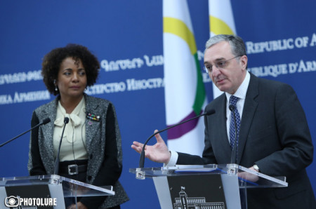 Ermenistan Dışişleri Bakanı, Azerbaycanlı mevkidaşı ile görüşme konusuna değindi