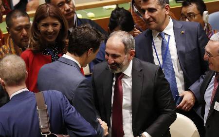 Kanada Başbakanı Trudeau, Paşinyan ile tanıştıktan sonra Twitter üzerinden paylaşımda bulundu