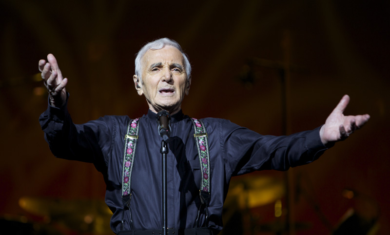Aznavour, Fransa’da milli töreniyle uğurlanacak tek şarkıcı olacak