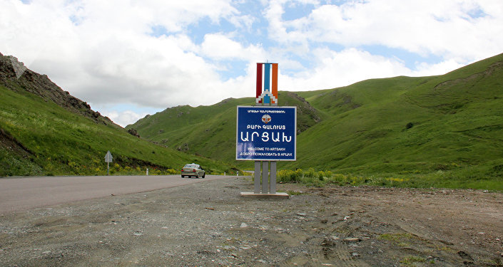 Ermenistan’ı Karabağ’a bağlayan üçüncü karayolu yapılacak
