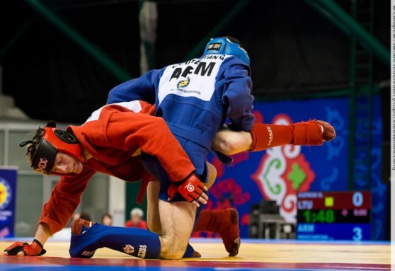 Ermeni genç sporcular Dünya Sambo Şampiyonasında 3 madalya kazandılar