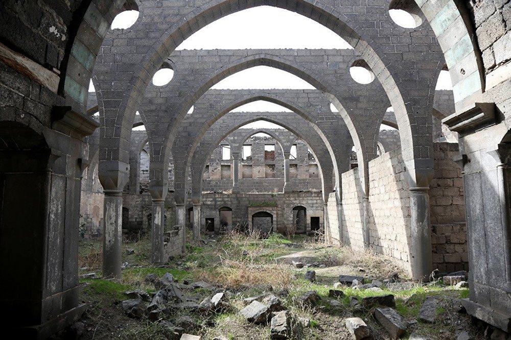 Diyarbakı'daki Surp Sarkis Ermeni Kilisesi, tamamen yok olma yolunda