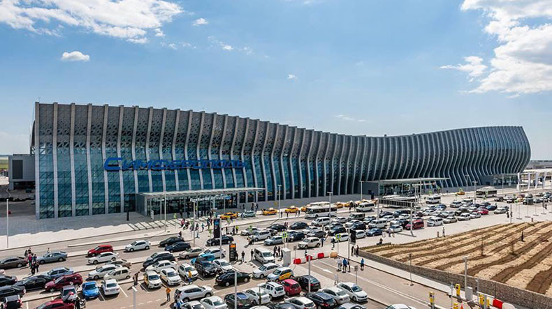 Simferopol havalimanı ünlü Ermeni ressam İvan Ayvazovsky'nin adını taşıyacak