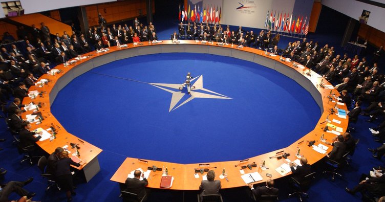 NATO Dışişleri Bakanları Brüksel'de bir araya geldi