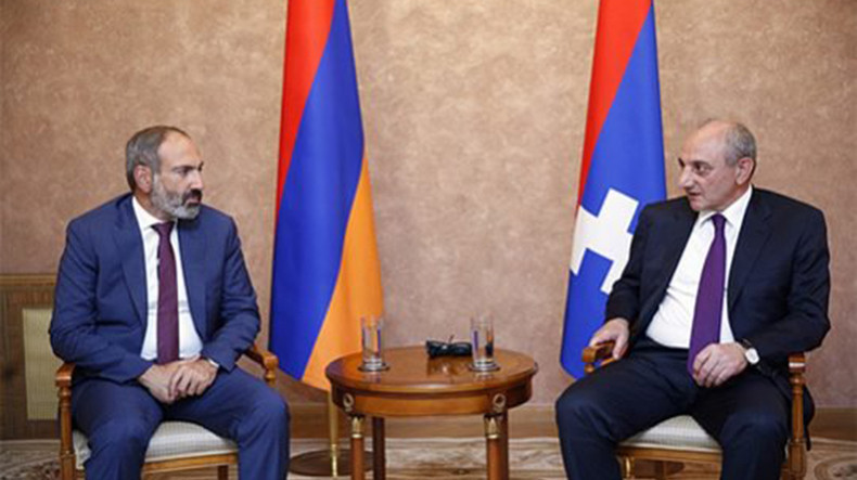Nikol Paşinyan Yerevan’da Karabağ Cumhurbaşkanı ile bir araya geldi