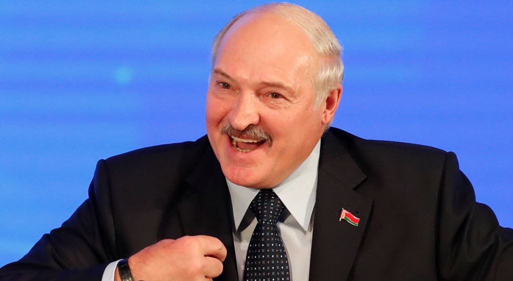 Lukaşenko yeni KGAÖ Genel Sekreteri atama yasa tasarısını imzaladı