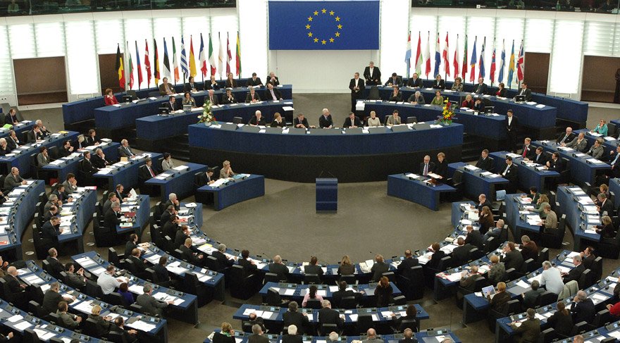 Avrupa Parlamentosundan Azerbaycan iktidarına sert eleştiri