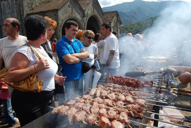 Forbes Ermenistan mutfak geleneklerine değindi։ Barbeque sadece Teksas'ta değil
