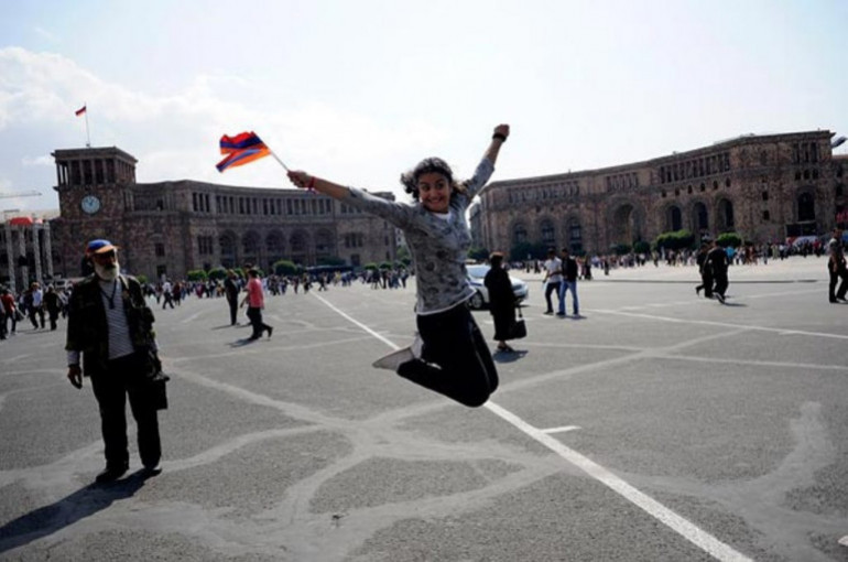 Ermenistan, dünyanın en mutlu ülkeler listesinde 13 basamak ilerledi