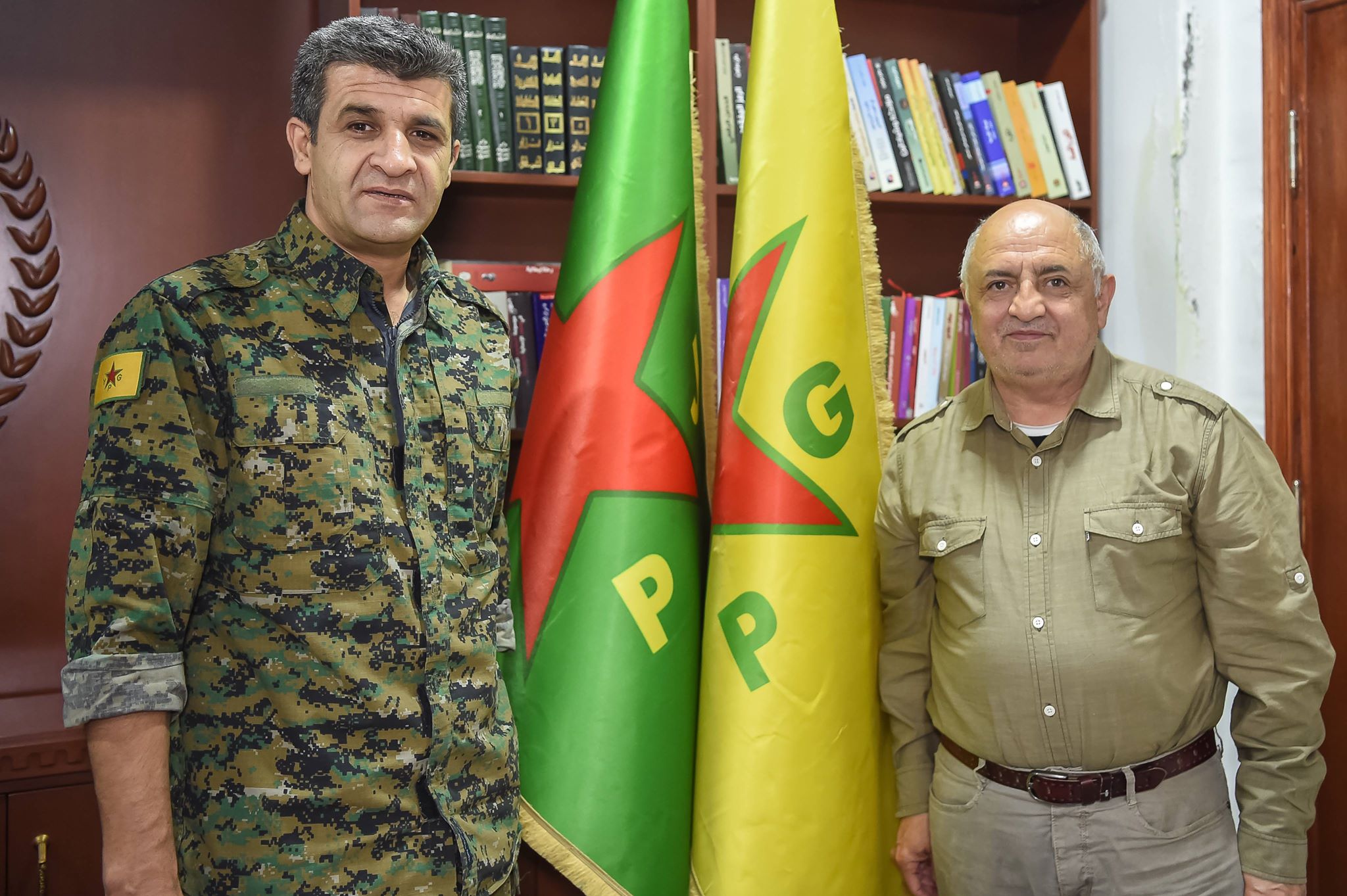 YPG Sözcüsü "Onlarca farklı ülkeden binlerce terörist elimizde"