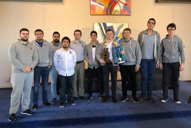 Ermeni öğenci ABD’de satranç turnuvasında zafer kazandı