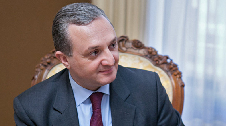 Ermenistan Dışişleri Bakanı Paris'e gidiyor