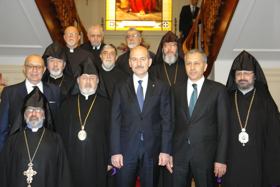 Türkiye İçişleri Bakanı'ndan Ermeni Patrikliği'ne ziyaret!