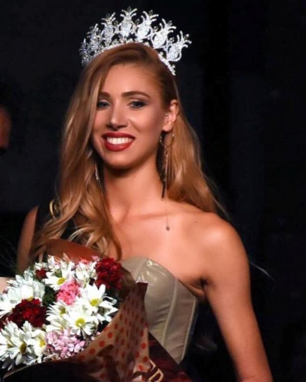 Türkiye’de düzenlenen güzellik yarışmasında Ermenistan temsilcisi taç giydi