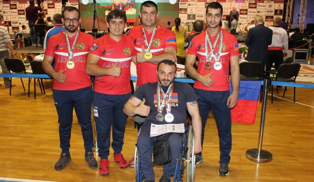 Avrupa Bilek Güreşi Şampiyonasında Ermeni sporcu birincilik kazandı