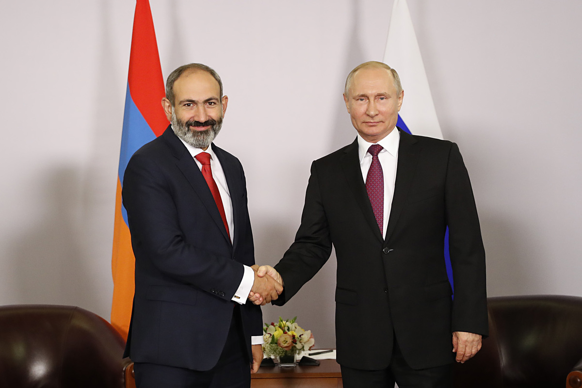 Saint Petersburg'da Nikol Pashinyan ve Vladimir Putin bir araya gelecek