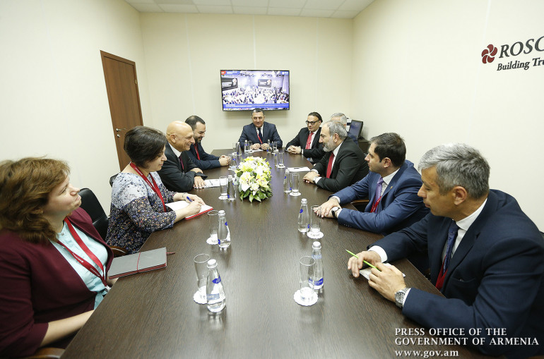 St. Petersburg'da Paşinyan, İsrail Ekonomi Bakanlığı’nın İnovasyon Merkezi Müdürü ile görüştü