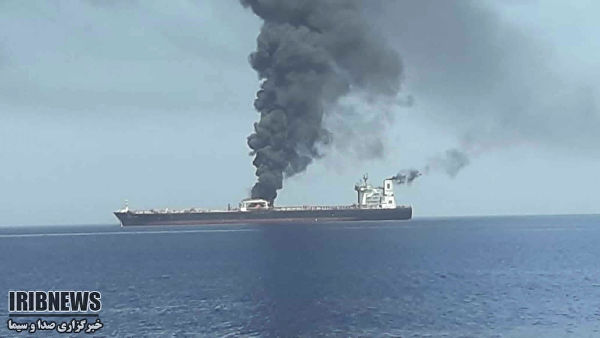 Турция призвала расследовать нападение на танкеры в Оманском заливе