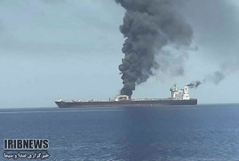 Турция призвала расследовать нападение на танкеры в Оманском заливе