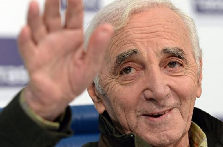 Aznavour'un aşk mektupları Fransa'da açık artırmaya çıkarılacak