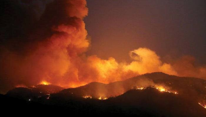 Ermenistan vatandaşları köylerine doğru gelen ateşi söndürmek için Nahçıvan’a girdiler