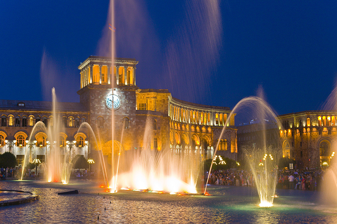 Ermenistan’ın başkentinde turistlerin en çok fotoğrafladığı mekanları belli oldu