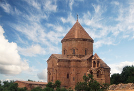 İstanbul'da, Akhtamar Surp Haç Ermeni Kilisesinin fotoğraflarından oluşan sergi düzenlendi