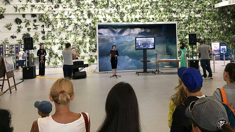 Simferopol havaalanında Ermeni ressam Ayvazovski’nin sergisi açıldı