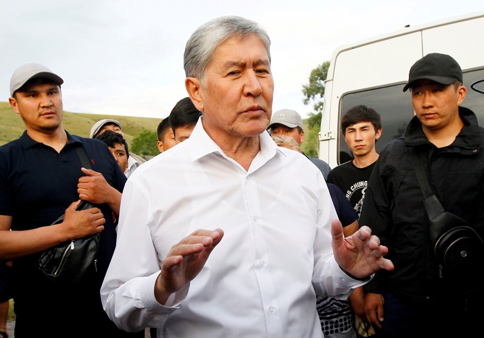 Kırgızistan Eski Cumhurbaşkanı Atambayev'in evine operasyon: 1 ölü, 45 yaralı