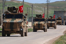 Россия и Турция совместно патрулируют в городе Тель-Рифат на севере Сирии